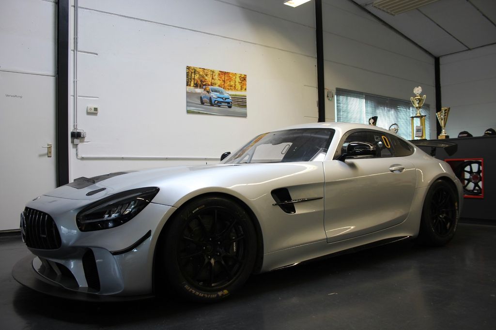 Mercedes-Benz AMG GT R 2022