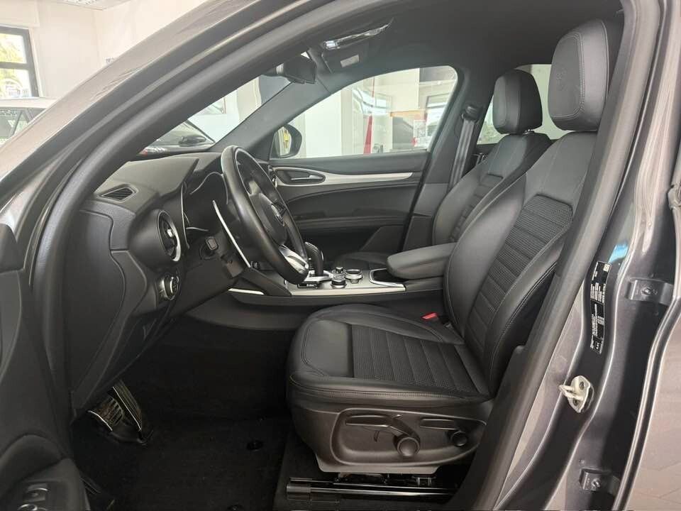 Alfa Romeo Stelvio 2022