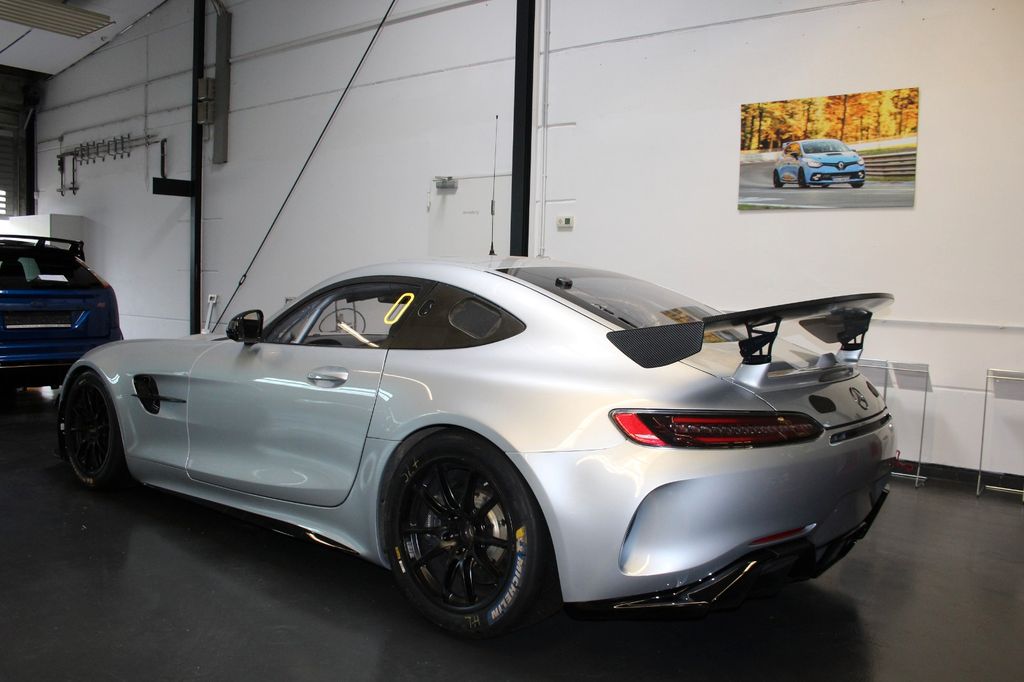 Mercedes-Benz AMG GT R 2022
