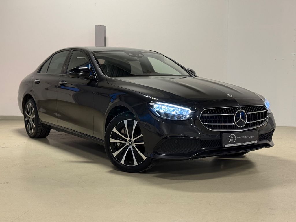 Mercedes-Benz E 300 2022