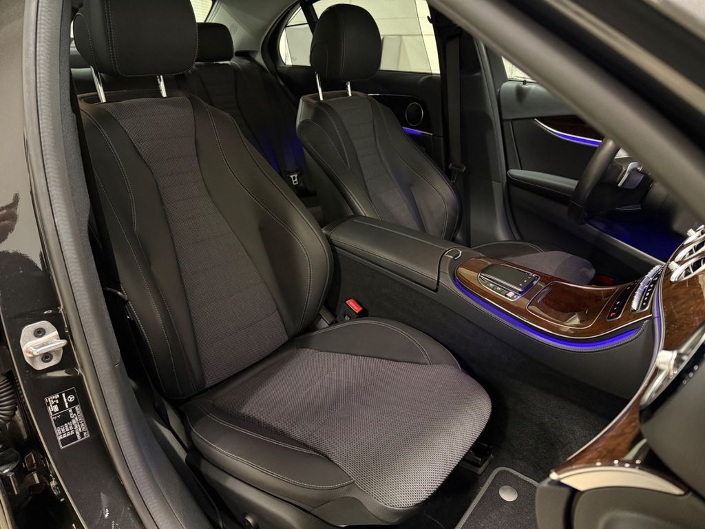 Mercedes-Benz E 300 2022