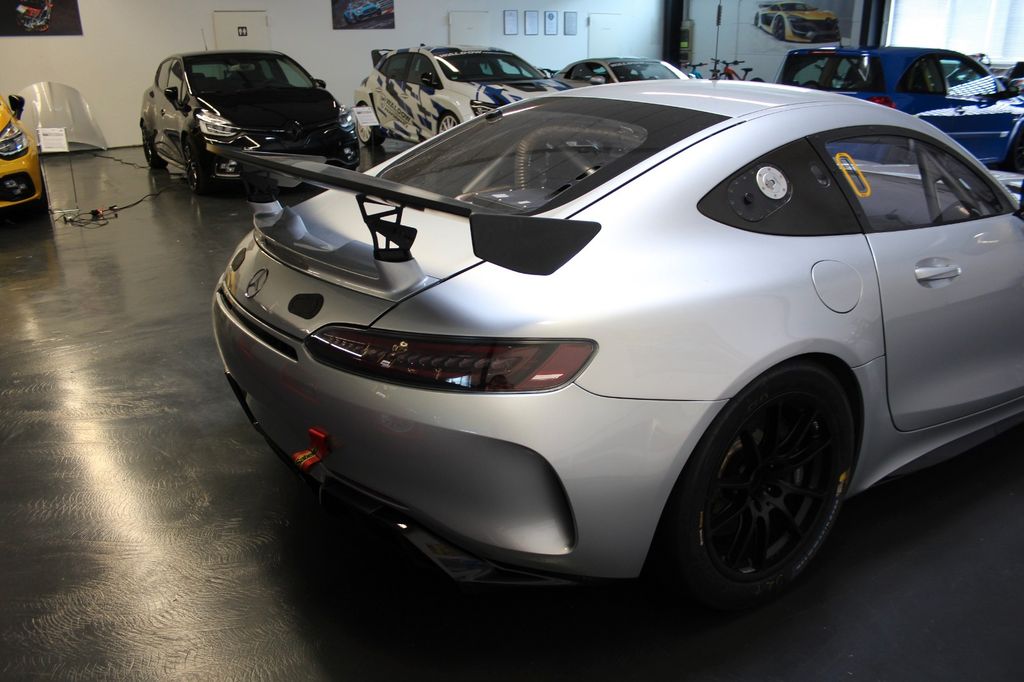 Mercedes-Benz AMG GT R 2022