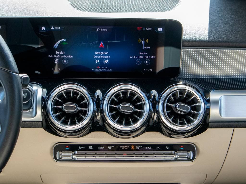 Mercedes-Benz EQB 2022