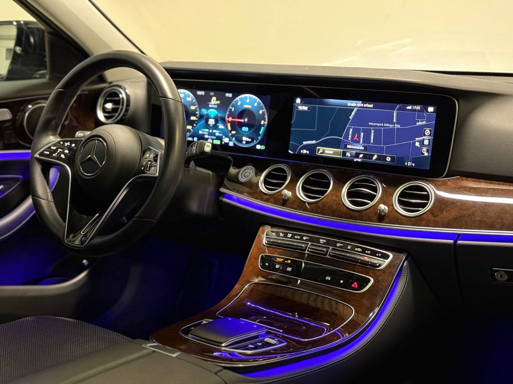 Mercedes-Benz E 300 2022