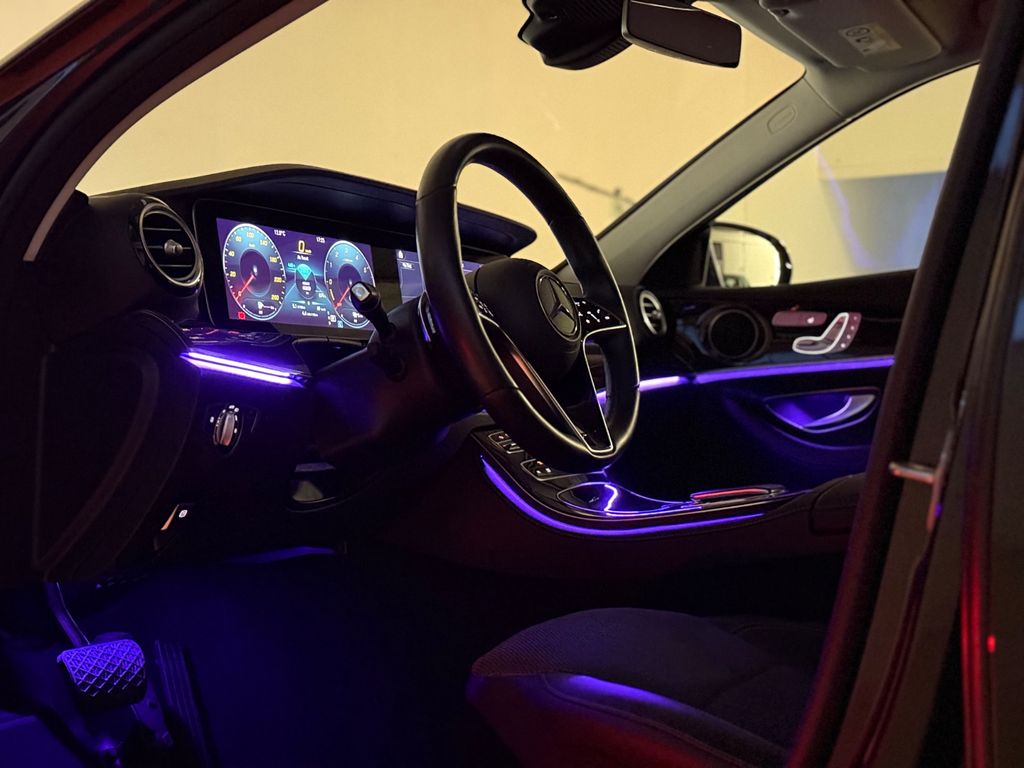 Mercedes-Benz E 300 2022