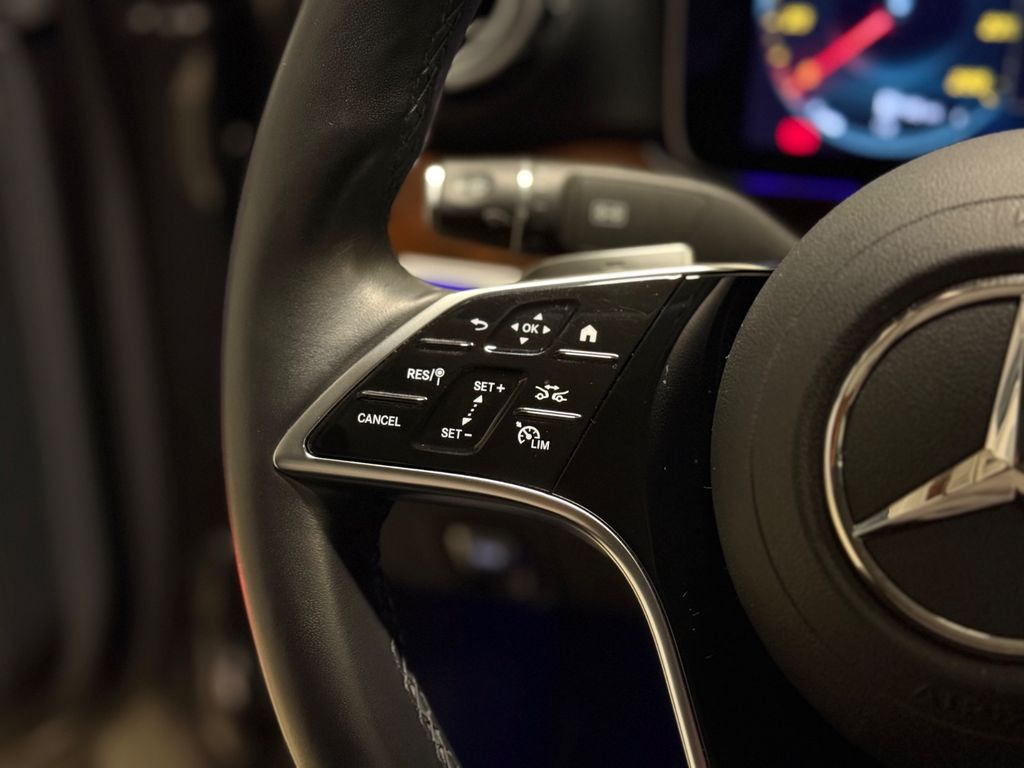 Mercedes-Benz E 300 2022