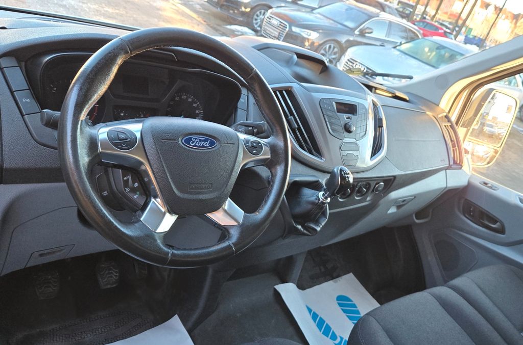 Ford Transit 2016
