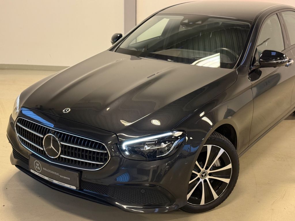 Mercedes-Benz E 300 2022