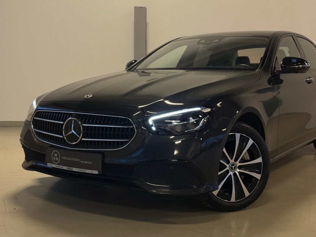 Mercedes-Benz E 300 2022