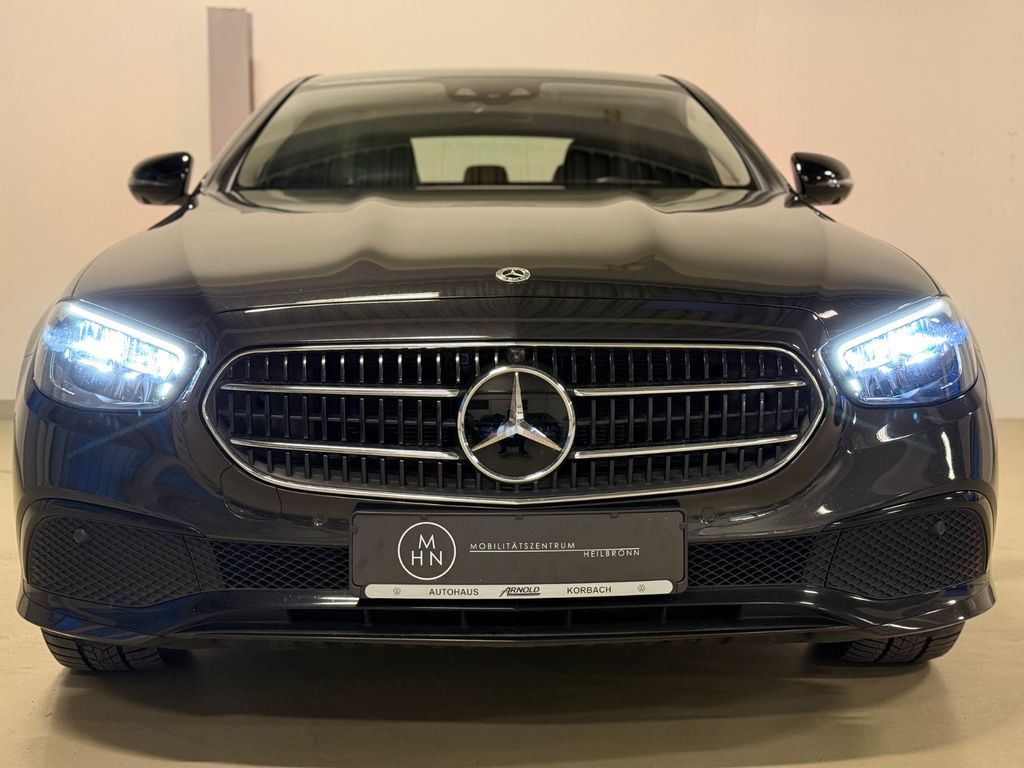 Mercedes-Benz E 300 2022