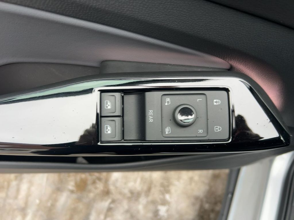 Volkswagen ID.4 2025