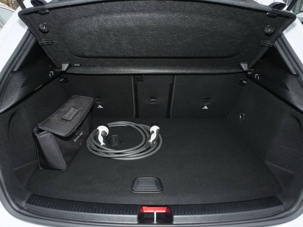 Mercedes-Benz A 250 2021