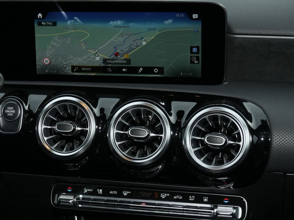 Mercedes-Benz A 250 2021