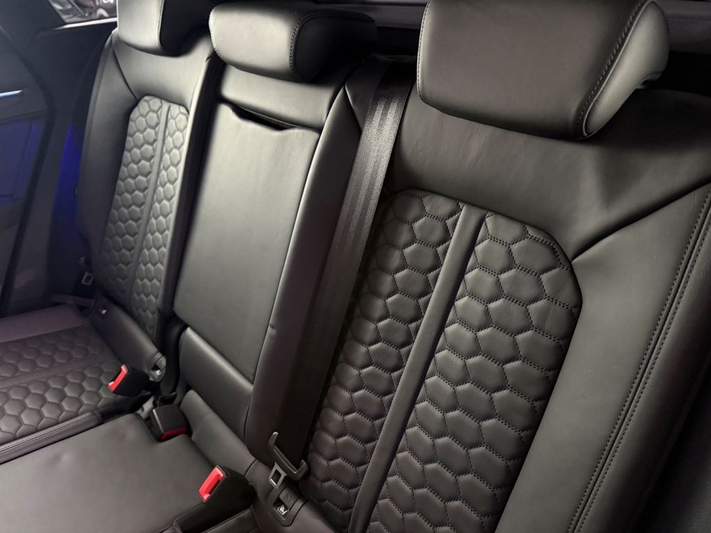Audi RSQ3 2022