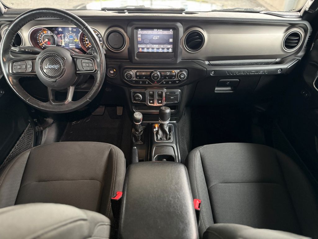 Jeep Wrangler 2021