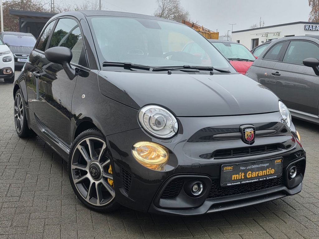 Abarth 695 2023