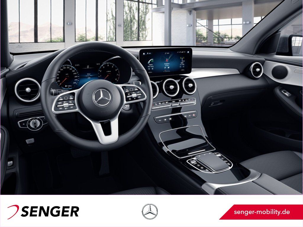 Mercedes-Benz GLC 300 2021