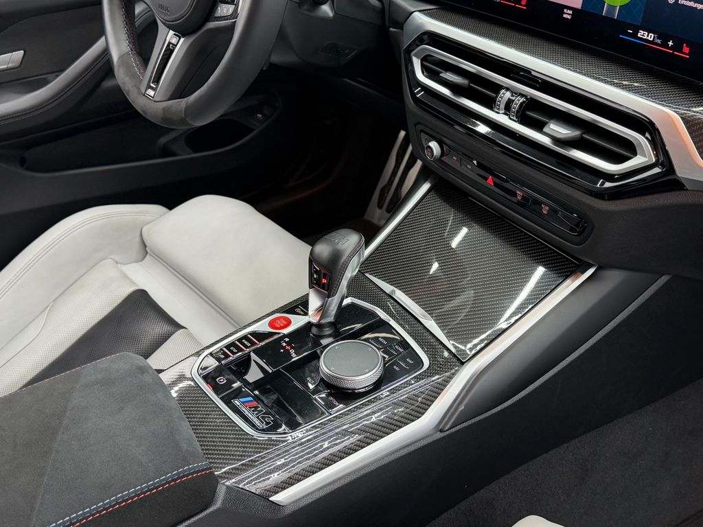 BMW M4 2024