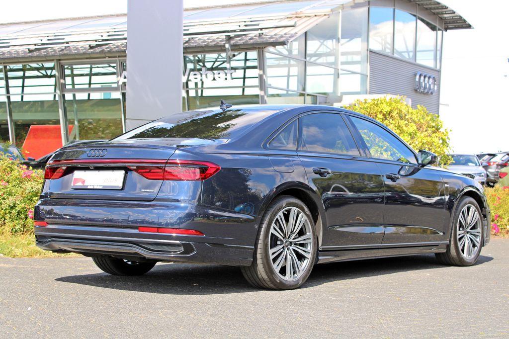 Audi A8 2023