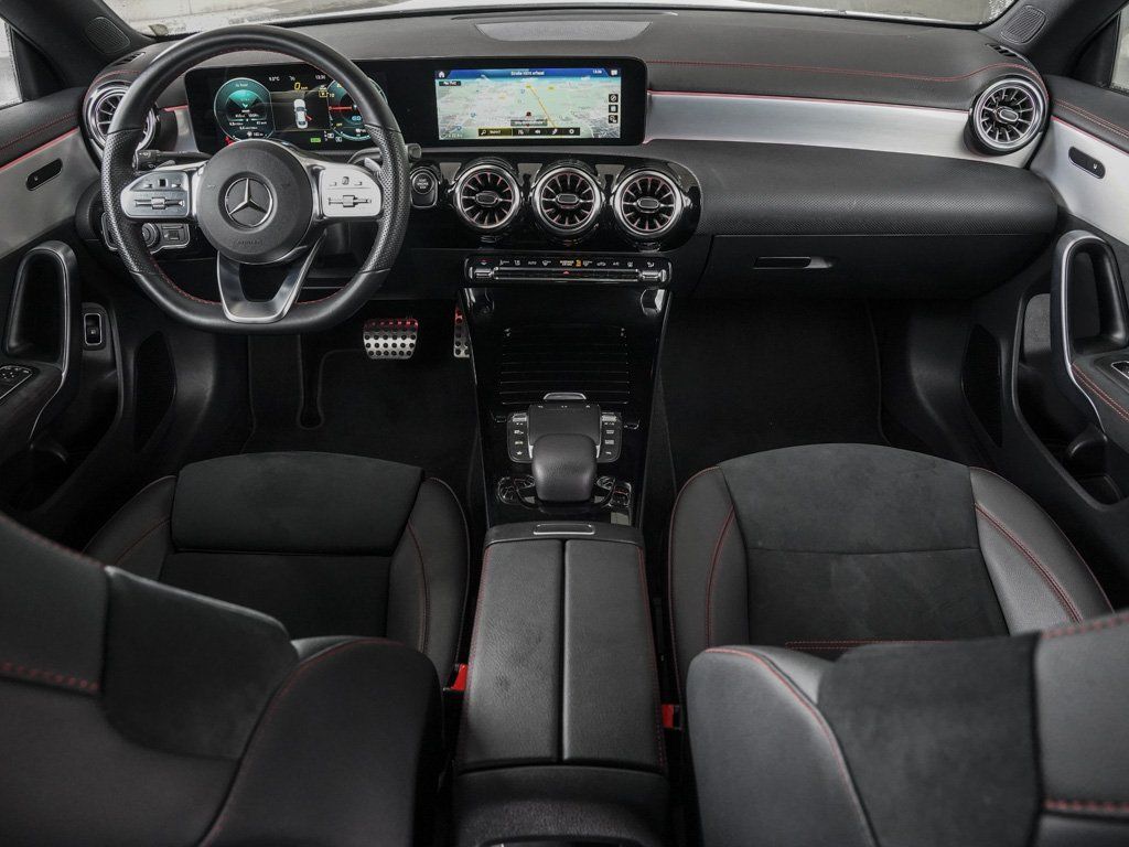 Mercedes-Benz CLA 250 2023