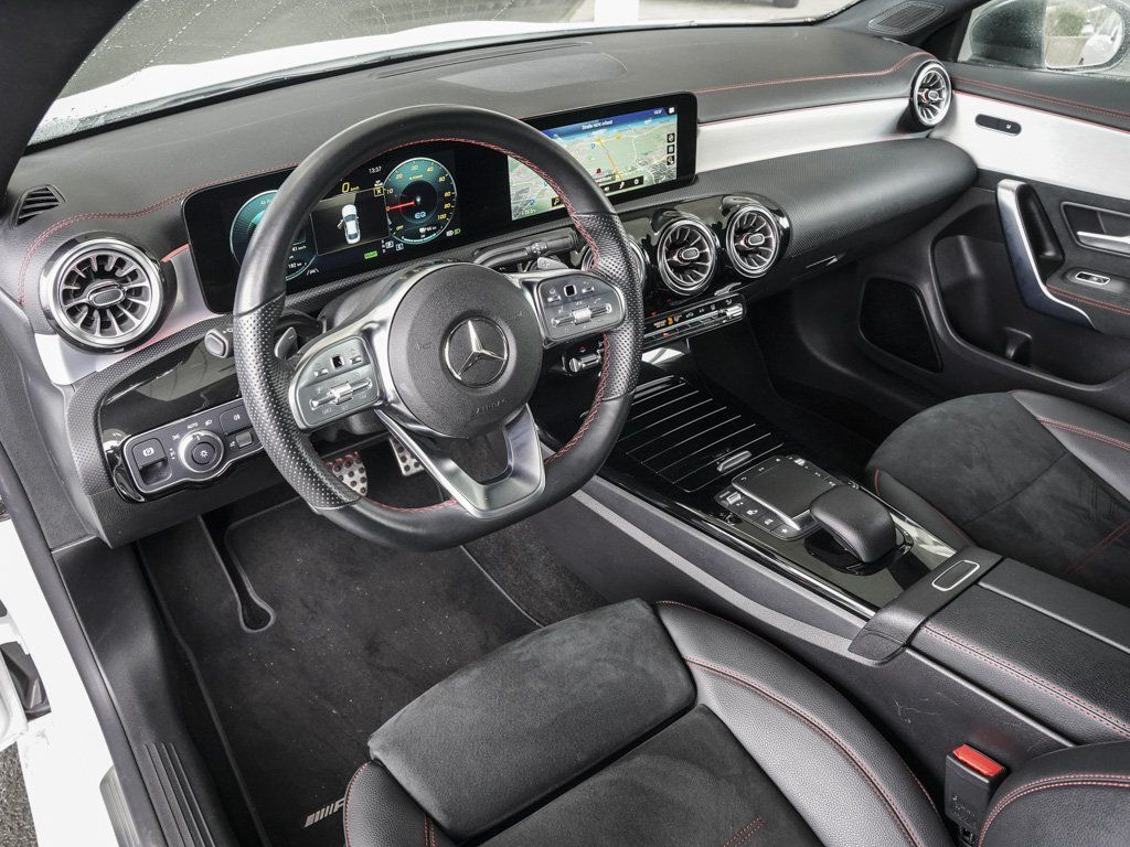 Mercedes-Benz CLA 250 2023