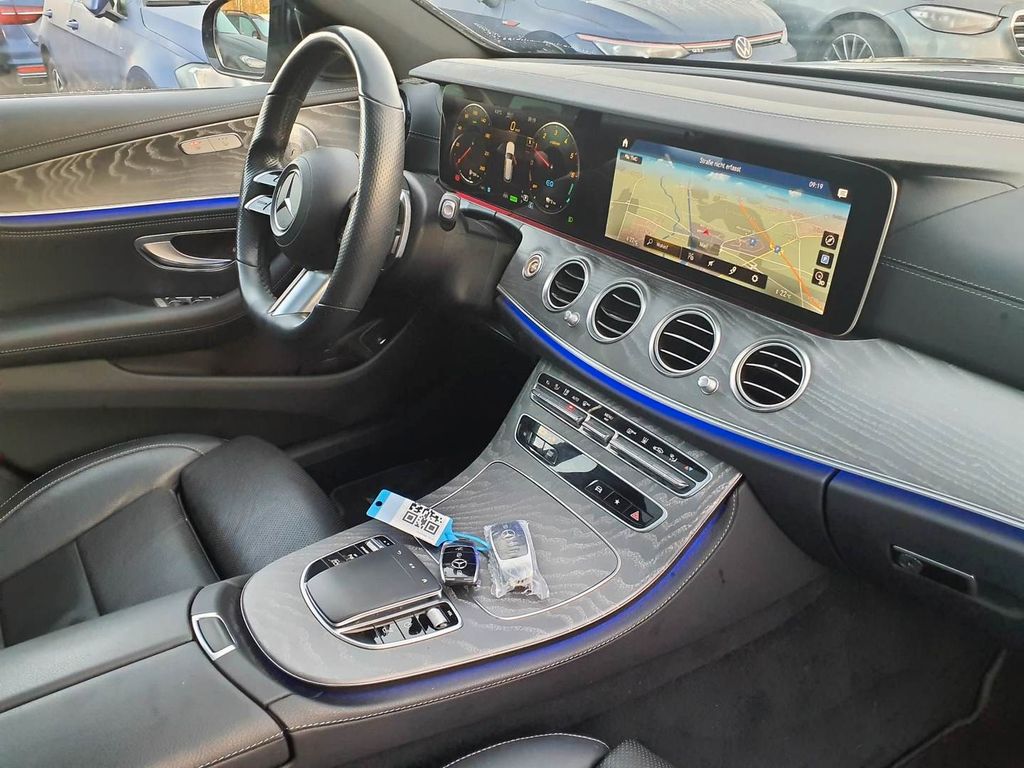 Mercedes-Benz E 300 2022