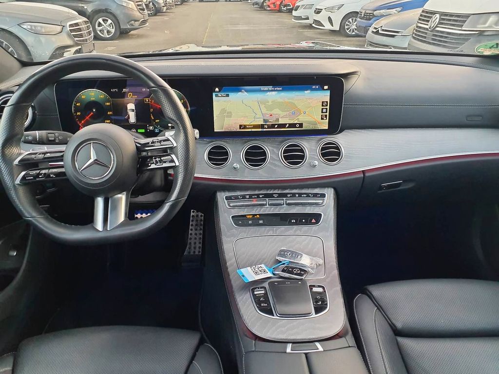 Mercedes-Benz E 300 2022