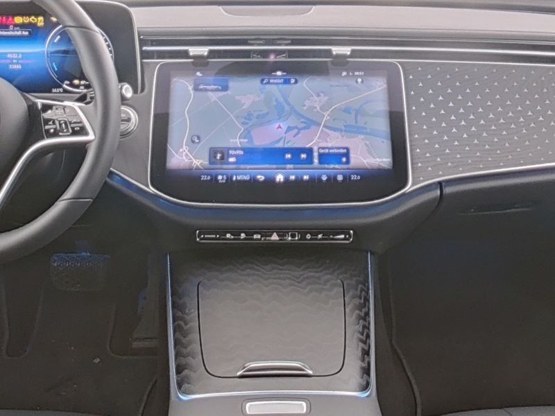 Mercedes-Benz E 300 2025