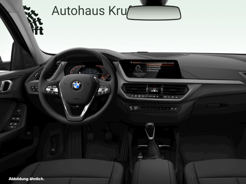 BMW 116 2024