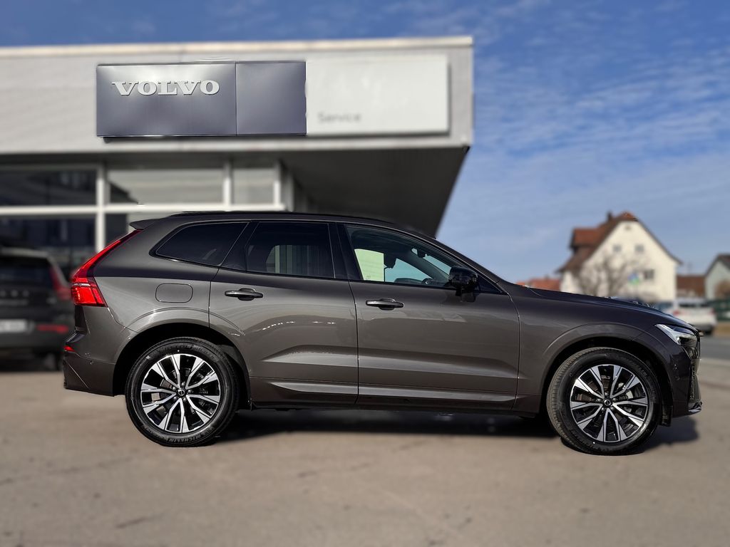 Volvo XC60 2025