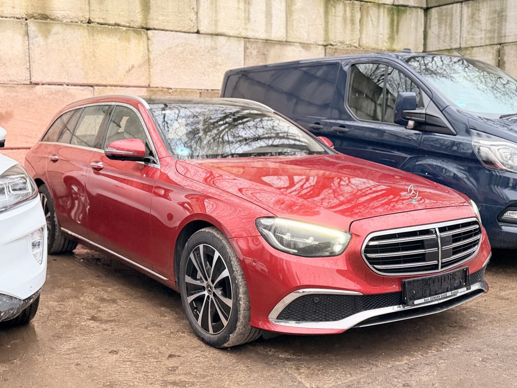 Mercedes-Benz E 300 2022