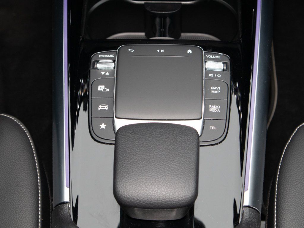 Mercedes-Benz B 250 2021