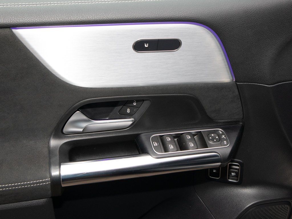 Mercedes-Benz B 250 2021