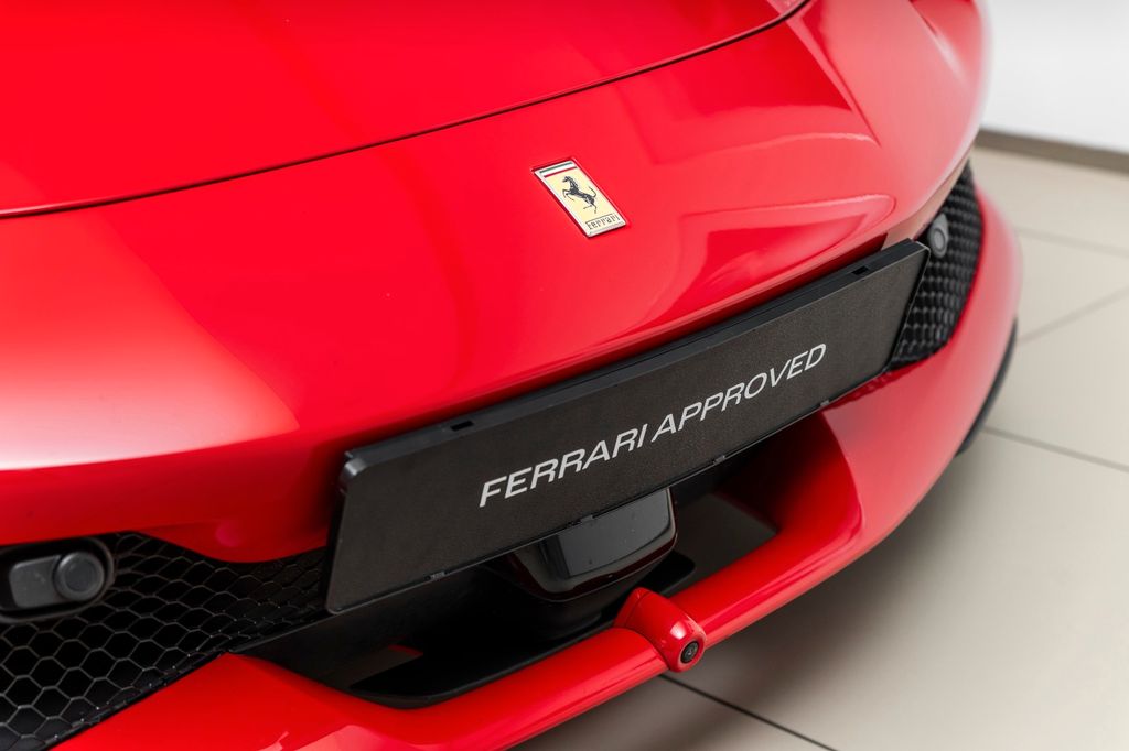 Ferrari 296 GTS 2023