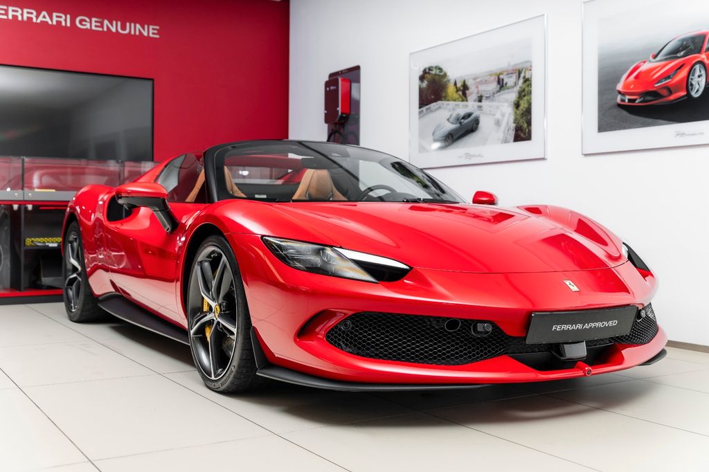 Ferrari 296 GTS 2023