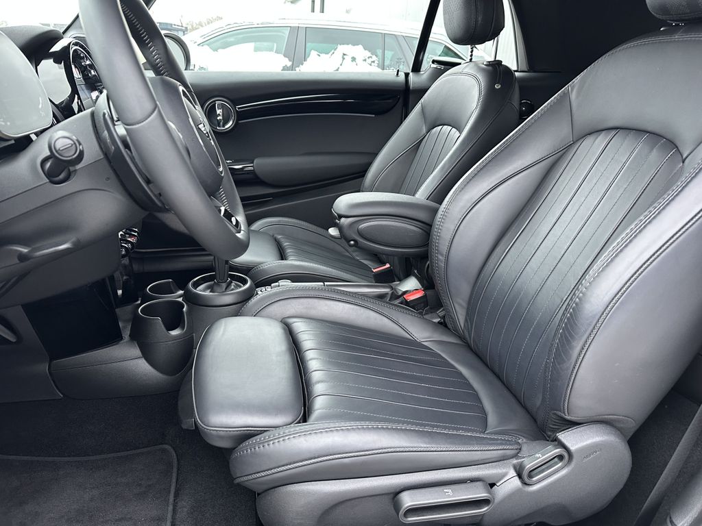 MINI Cooper S Cabrio 2022