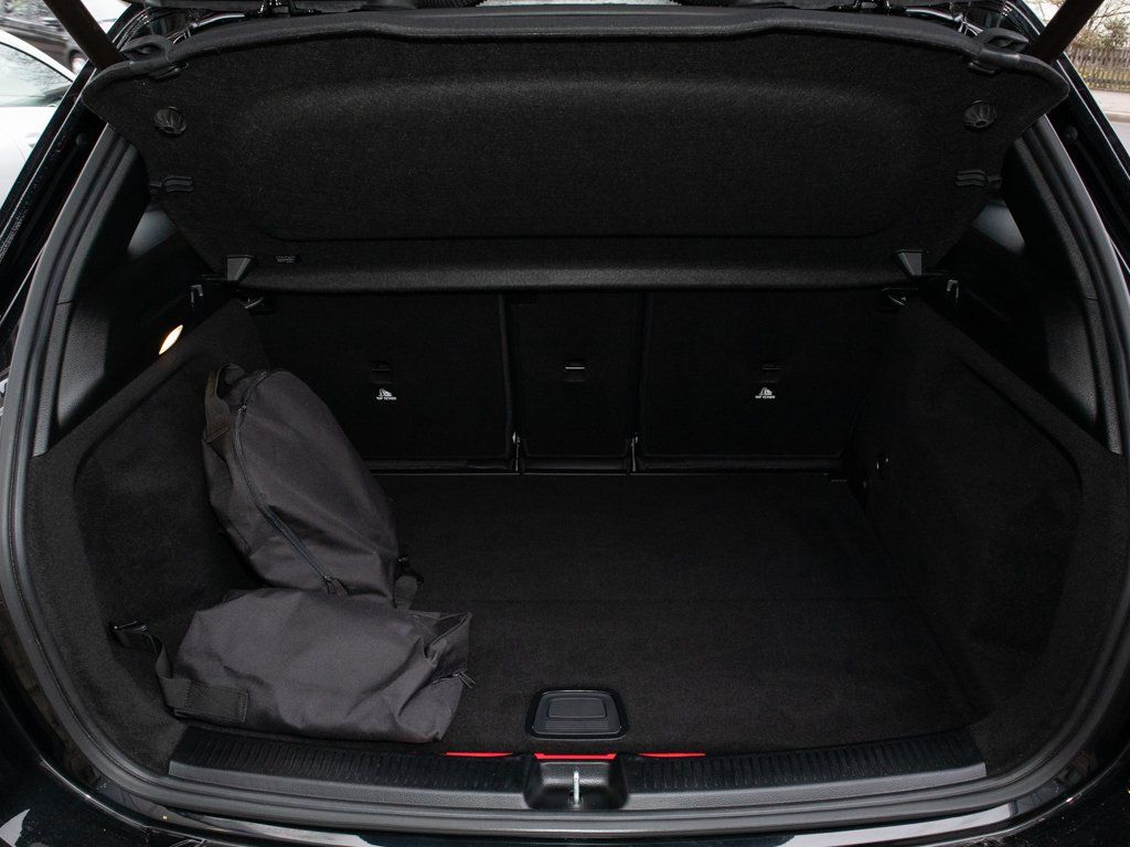 Mercedes-Benz B 250 2021