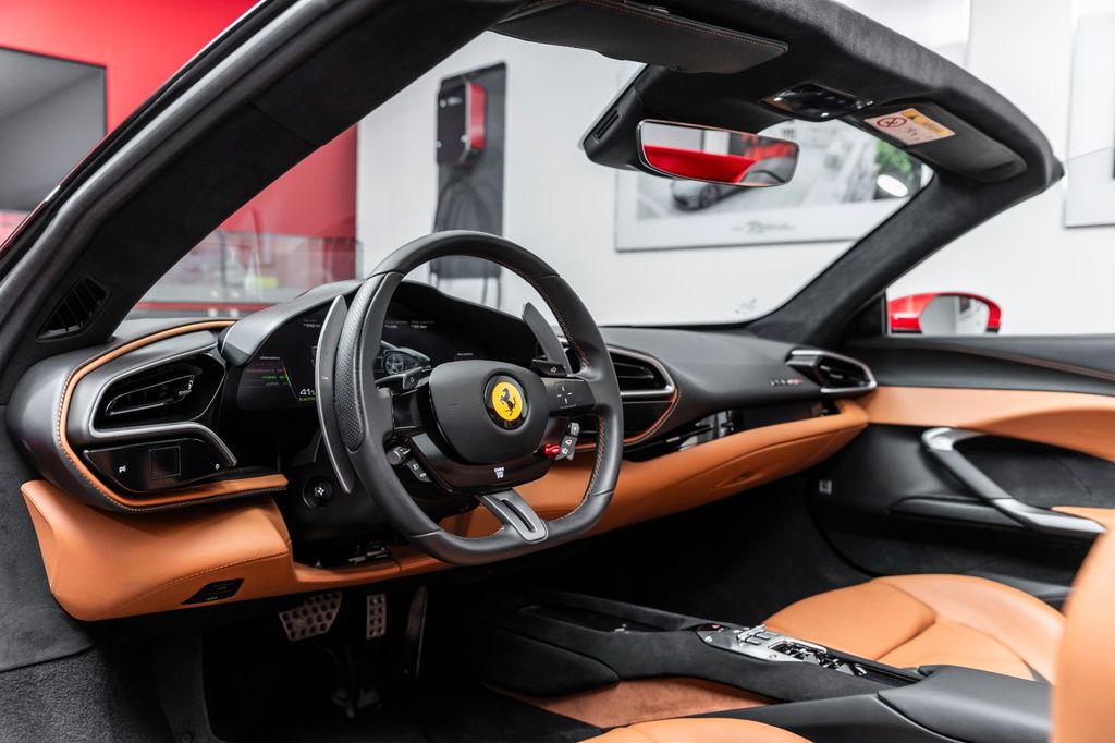 Ferrari 296 GTS 2023