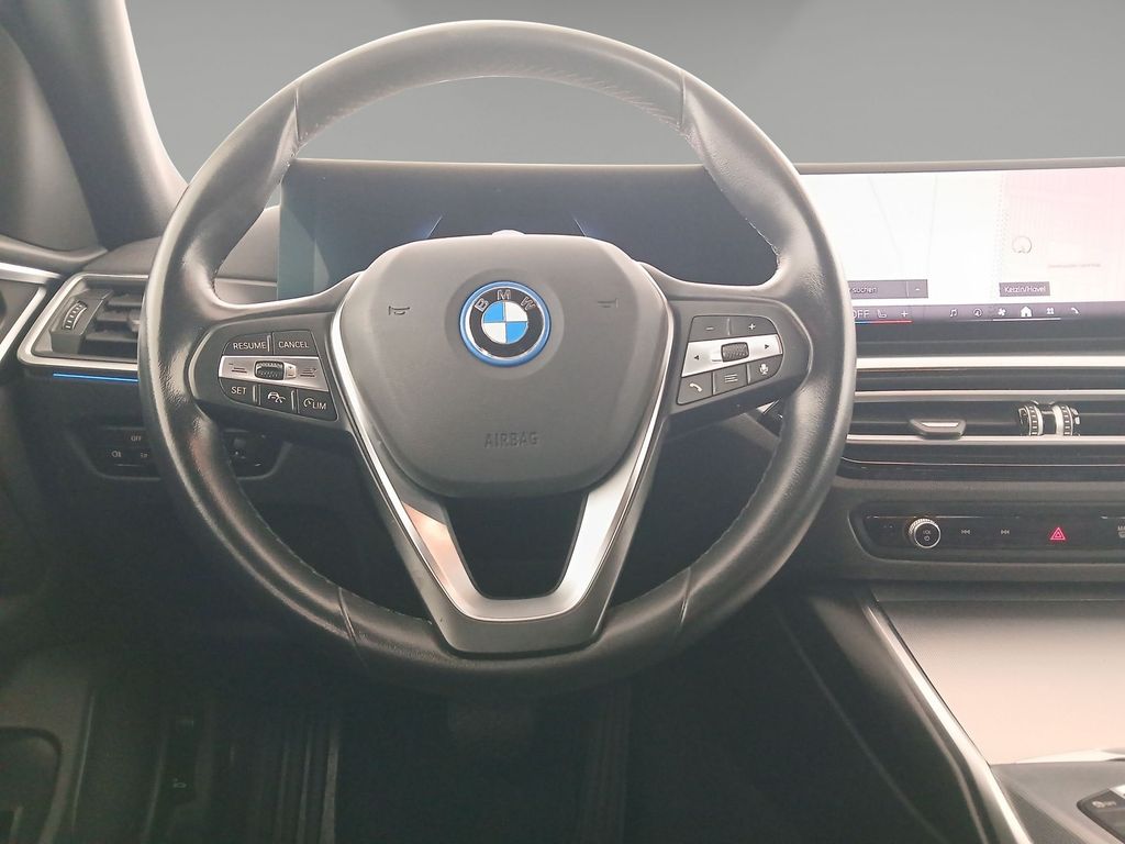 BMW i4 2023