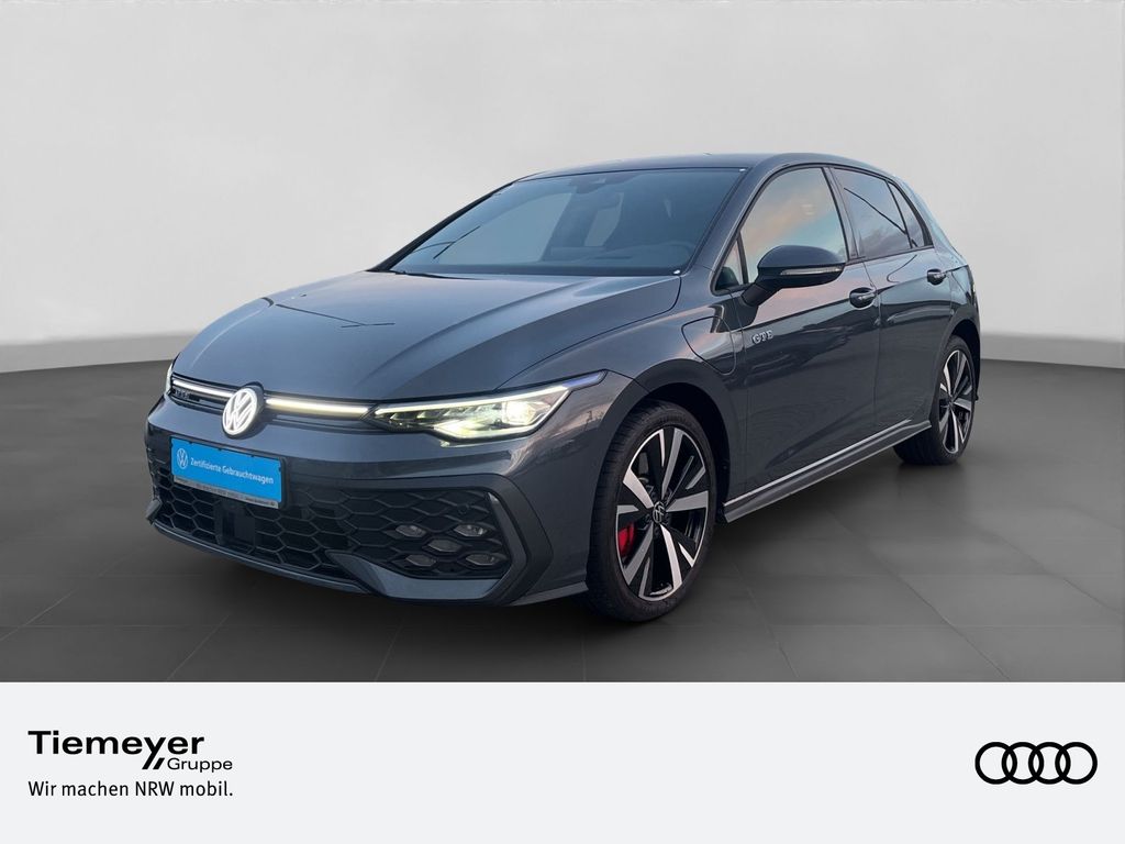 Volkswagen Golf 2025