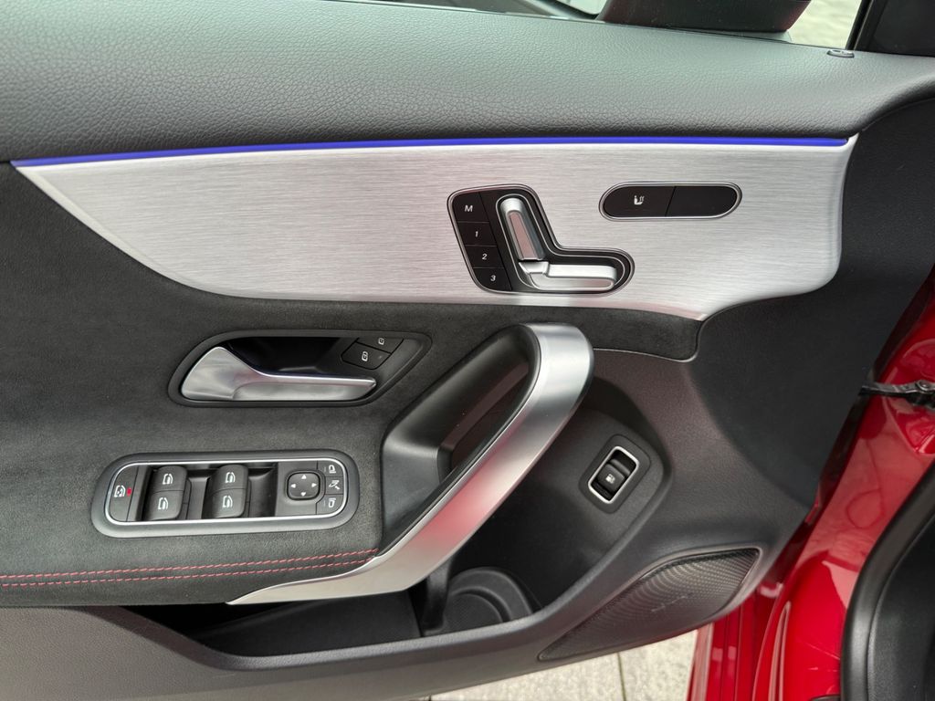 Mercedes-Benz A 250 2021