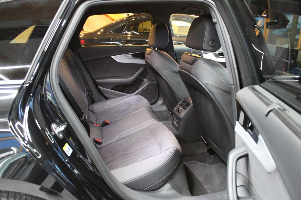 Audi A4 2024