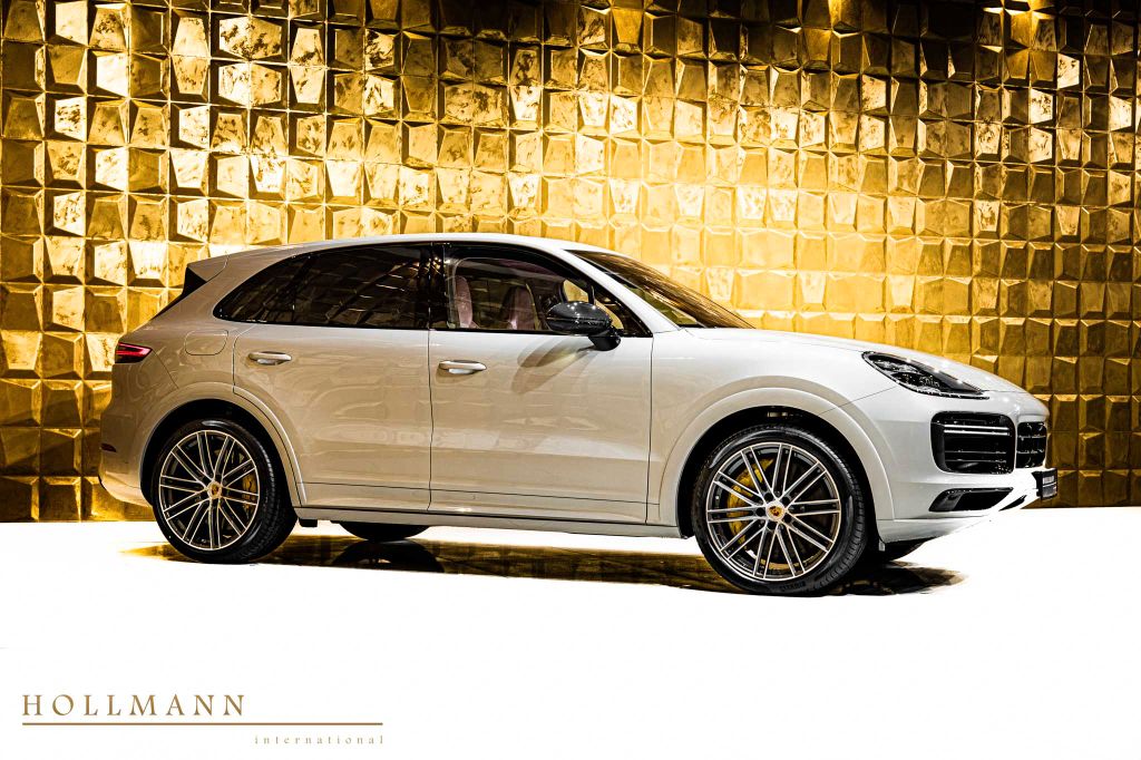 Porsche Cayenne 2022