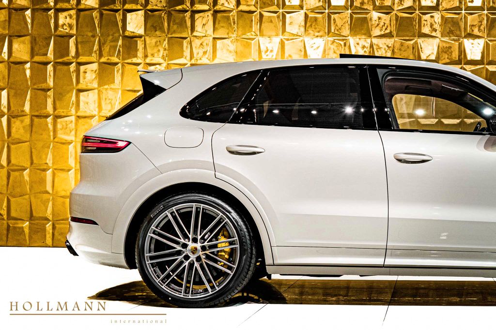 Porsche Cayenne 2022