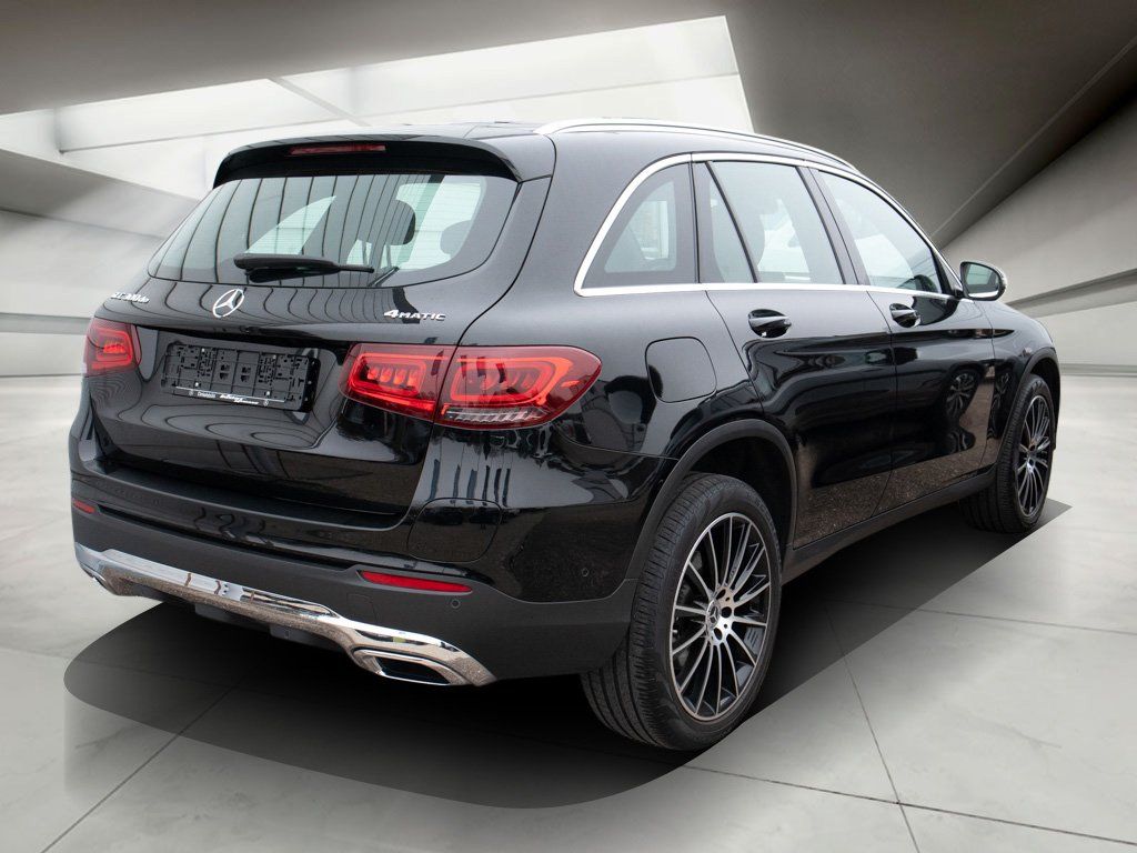 Mercedes-Benz GLC 300 2021