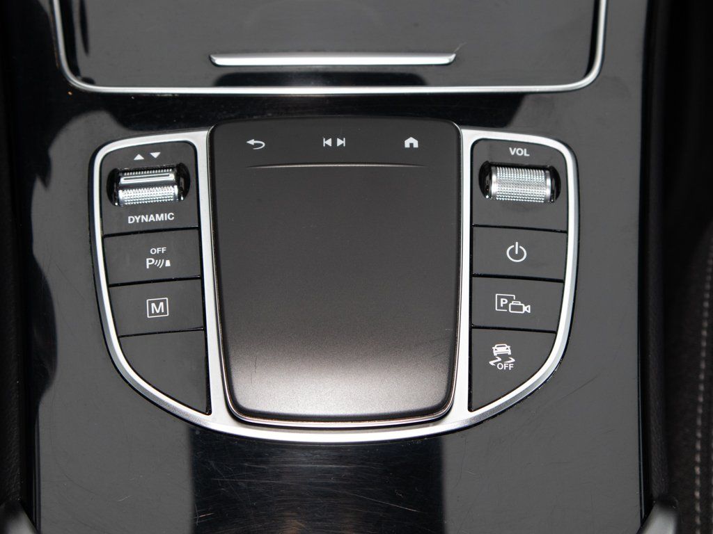 Mercedes-Benz GLC 300 2021