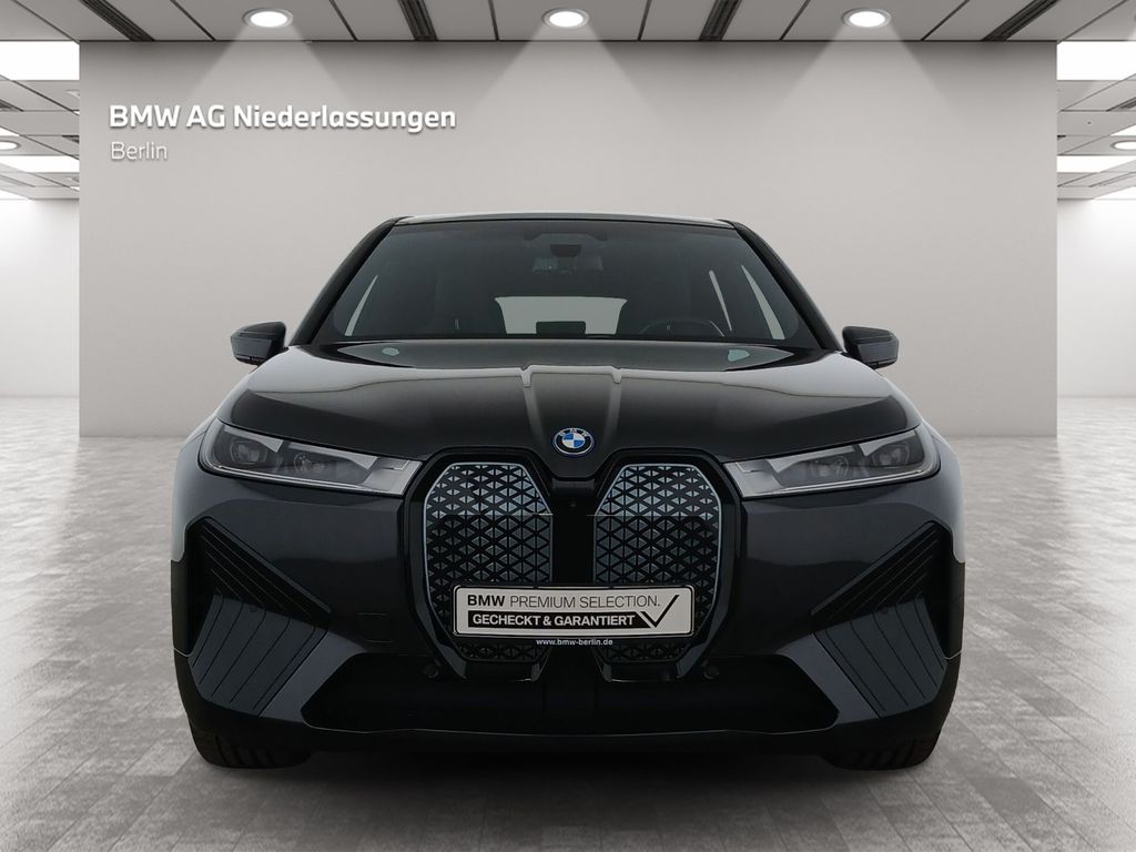 BMW iX 2022