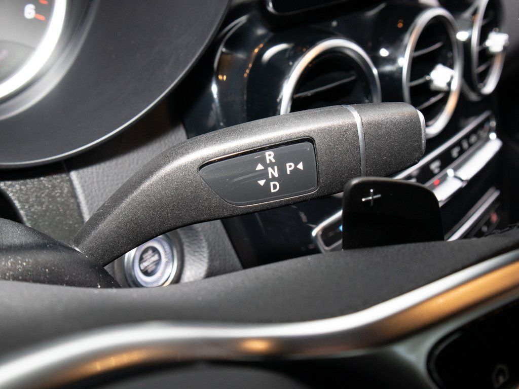 Mercedes-Benz GLC 300 2021