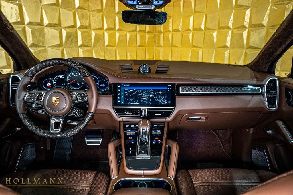 Porsche Cayenne 2022