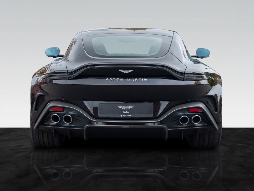 Aston Martin V8 Vantage